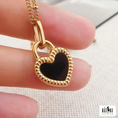Colar Love